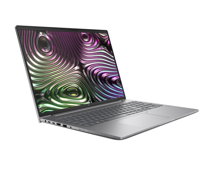 High core temperatures prevent the HP ZBook X G1i 16 from performing even faster