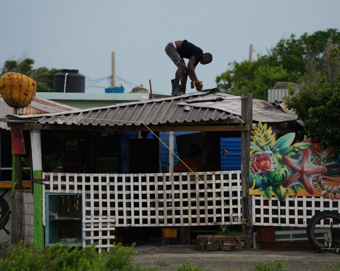 jamaica-braces-as-hurricane-melissa-strengthens-offshore