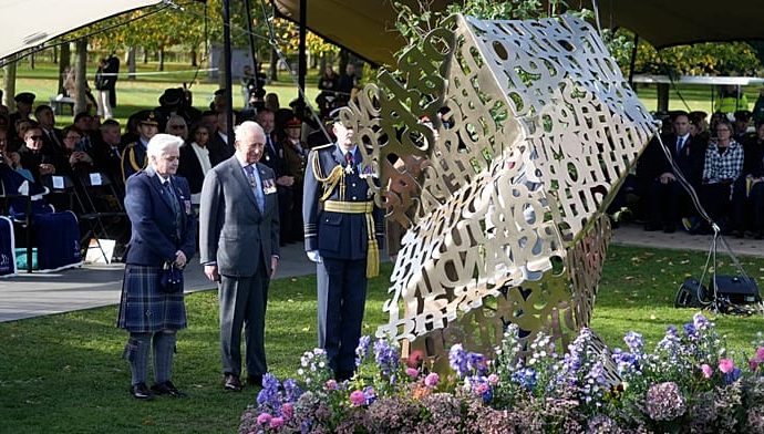king-charles-dedicates-britain’s-first-national-memorial-to-lgbtq+-troops