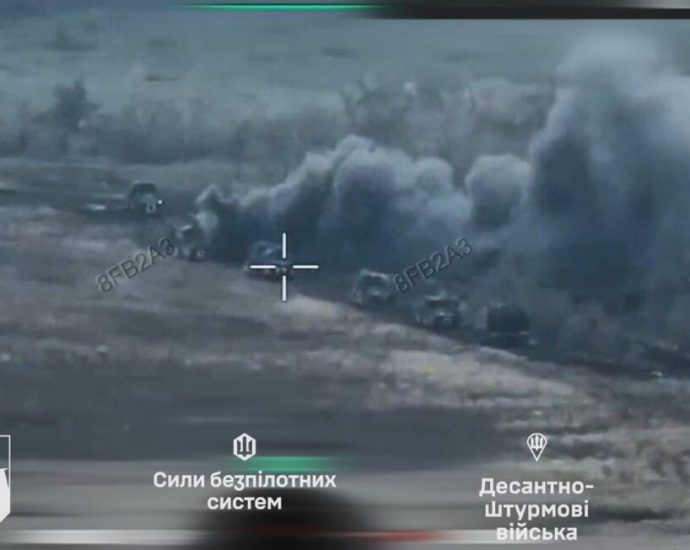 six-hour-tank-assault,-29-armored-vehicles,-zero-breakthroughs:-russia’s-biggest-autumn-push-fails-near-volodymyrivka