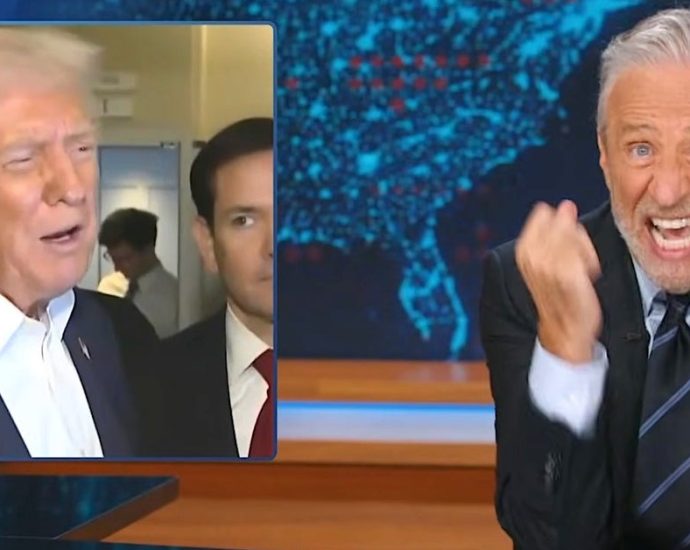 ‘that’s-the-tell!’:-jon-stewart-exposes-sure-sign-the-traitor-plans-to-run-in-2028