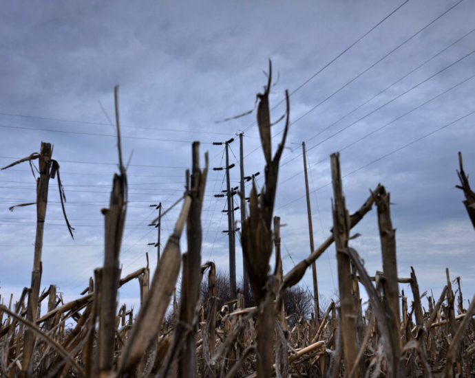 as-the-data-center-boom-ramps-up-in-the-rural-midwest,-what-should-communities-expect?