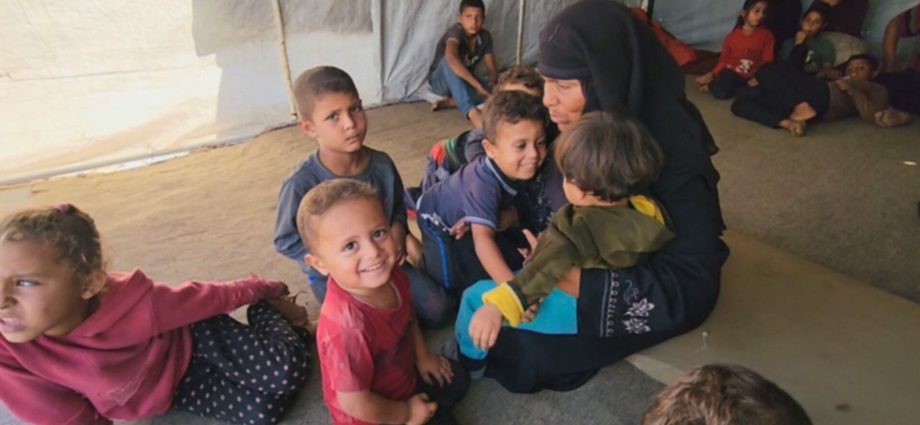 palestinian-grandparents-care-for-36-children-orphaned-by-israel-in-gaza