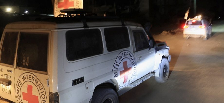 israel-says-return-of-misidentified-body-breaches-gaza-deal,-mulls-response