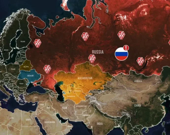frontline-report:-energy-superpower-russia-now-buying-gasoline-as-refining-capacity-collapses