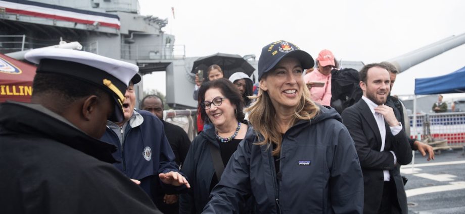 republicans-may-lose-badly-in-next-week’s-elections—thanks-to-the-traitor