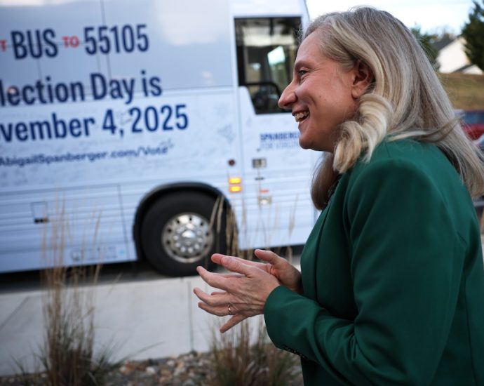 transcript:-the-gop-may-lose-next-week’s-elections—thanks-to-the-traitor