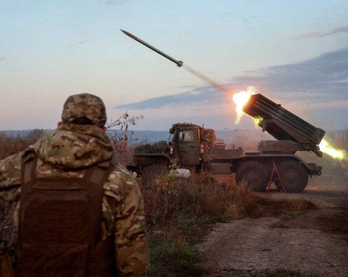 the-traitor-wants-china’s-‘help’-to-deal-with-wartime-russia.-will-he-get-it?