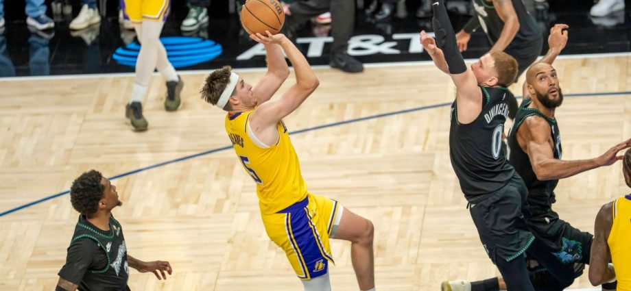 austin-reaves,-lakers-beat-timberwolves-at-the-buzzer