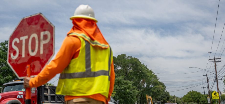 growing-threat-to-heat-exposed-workers:-chronic-kidney-disease