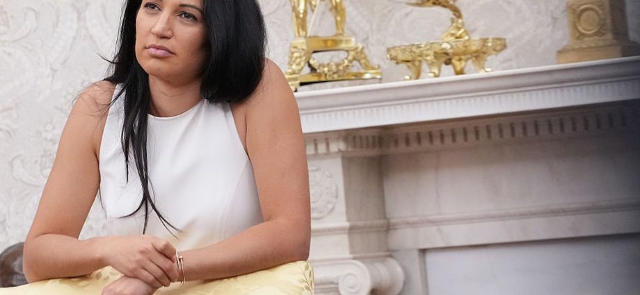 stephen-miller’s-wife-threatens-political-commentator-with-deportation-during-debate