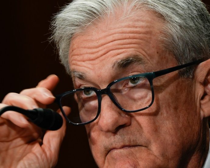 is-ai-the-next-dot-com-bubble?-here’s-why-powell-thinks-it’s-different