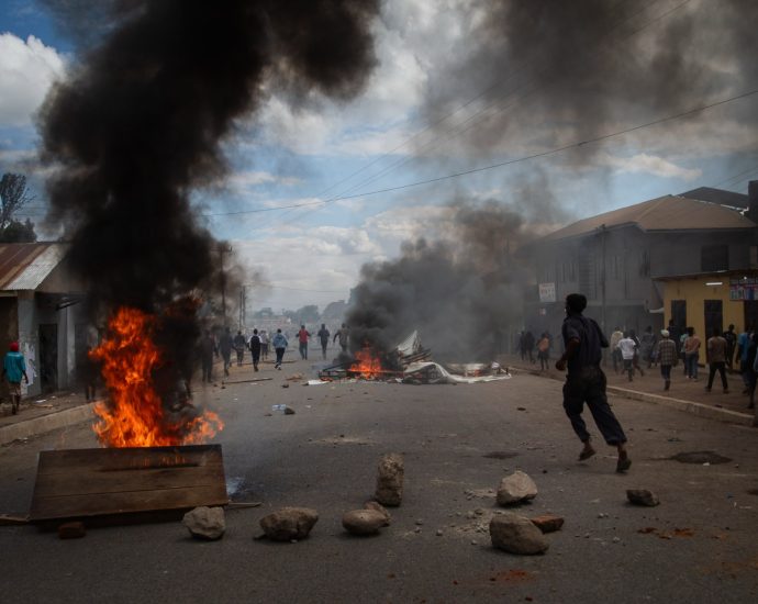 protests-over-disputed-tanzania-election-enter-3rd-day,-military-deployed