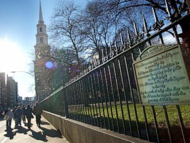 nature-walks-are-good-for-you,-but-can-a-city-stroll-be-just-as-good?