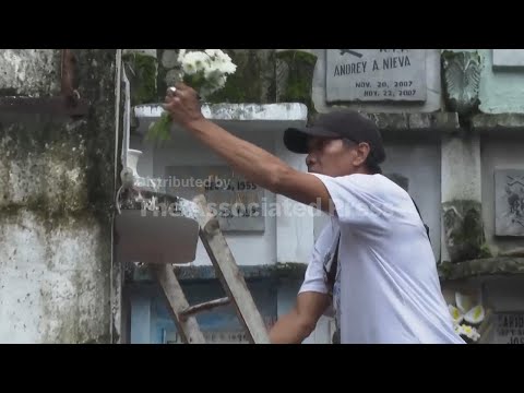 millions-across-the-philippines-visit-the-tombs-of-their-loved-ones-to-mark-all-saints’-day