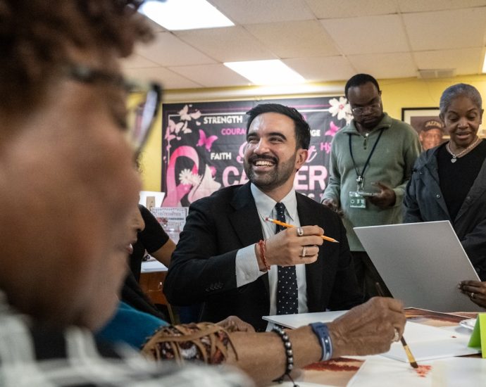 transcript:-mamdani-is-winning-because-democrats-hate-party-leadership