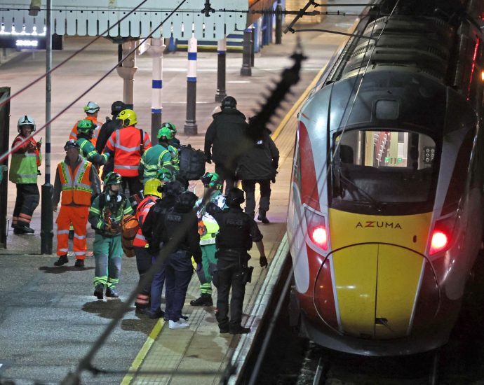 uk-police-charge-anthony-williams-with-attempted-murder-over-train-stabbing