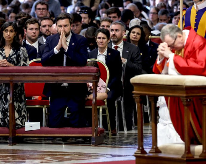 vance’s-desire-for-usha’s-conversion-sparks-religious-debate