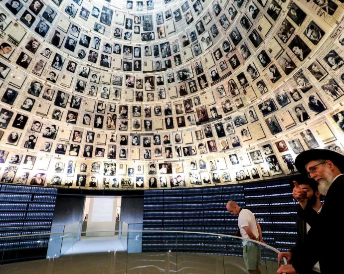 names-of-5-million-holocaust-victims-identified,-israel’s-yad-vashem-says