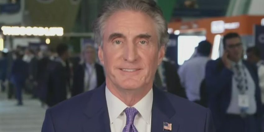 us-must-win-ai-arms-race,-interior-secretary-warns