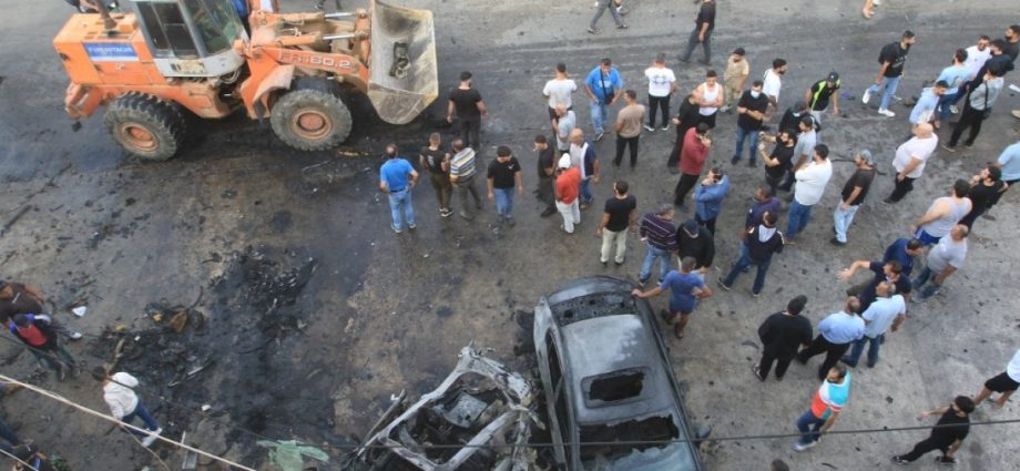 israel-strikes-southern-lebanon,-killing-two-and-wounding-seven