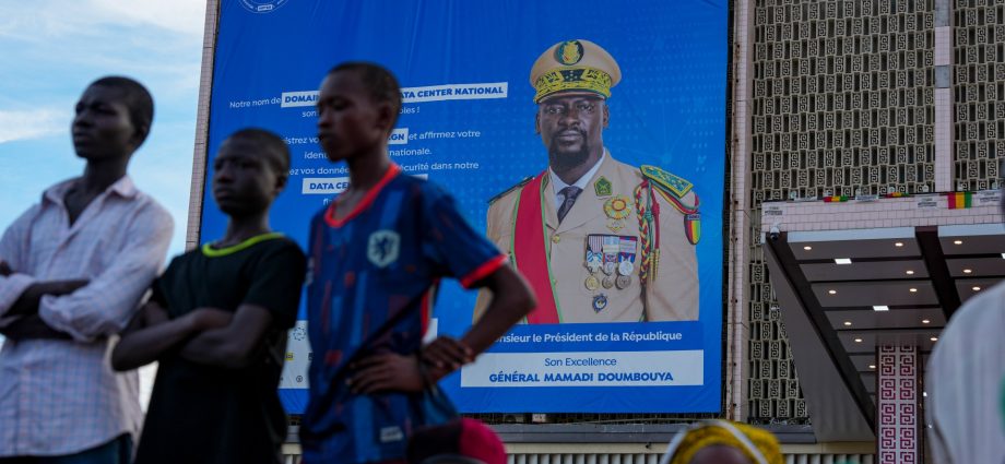 guinea-military-government-leader-enters-presidential-race