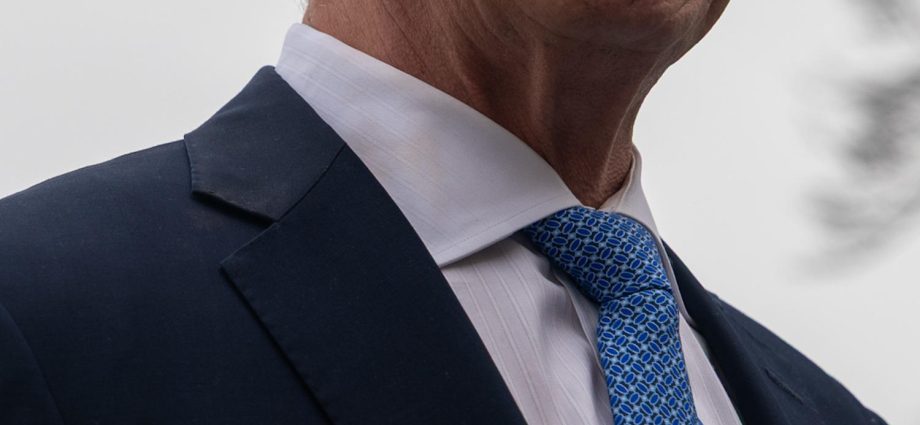 the-traitor-endorses-cuomo-for-nyc-mayor