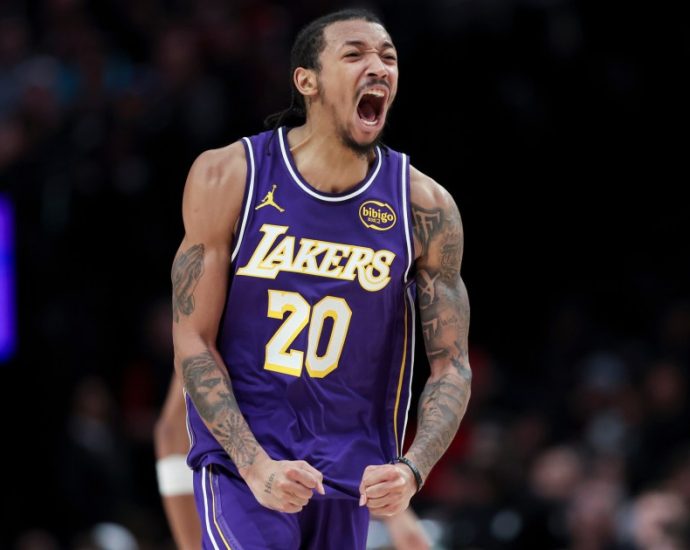 nick-smith-jr,-lakers-stun-blazers-without-injured-james,-doncic-and-reaves