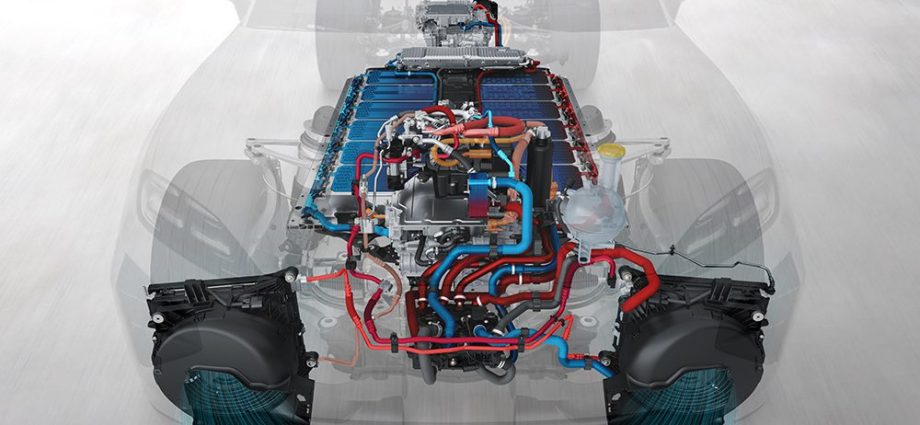 porsche-cayenne-electric’s-800-volt-architecture-enables-long-range-and-super-fast-charging