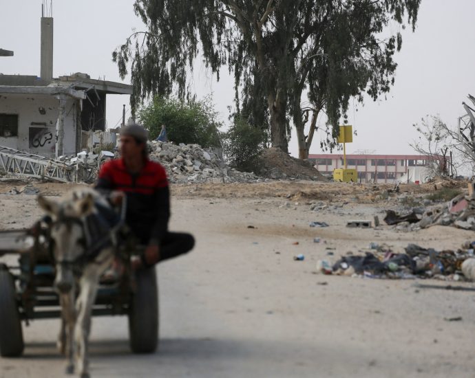 why-did-wikipedia-cofounder-block-edits-to-the-‘gaza-genocide’-page?