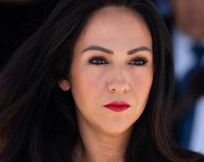 lauren-boebert-slammed-for-‘most-disgusting’-halloween-costume