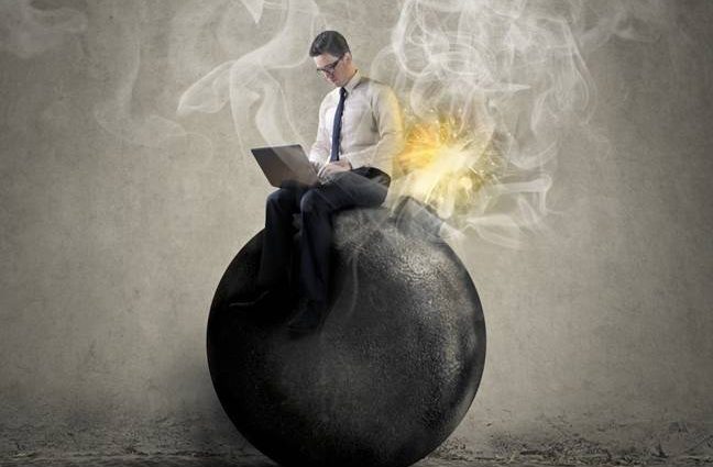 win10-still-clings-to-over-40%-of-devices-weeks-after-microsoft-pulls-support