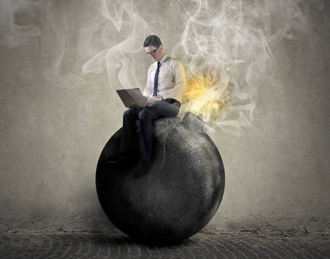 win10-still-clings-to-over-40%-of-devices-weeks-after-microsoft-pulls-support