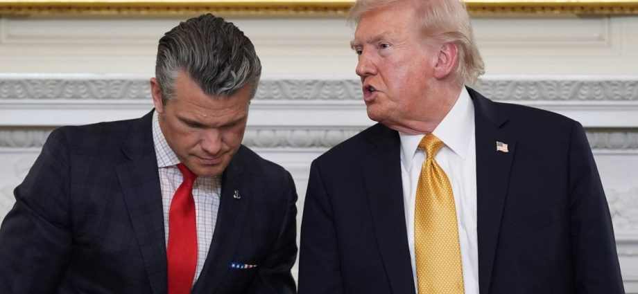 us-kills-two-more-people-in-latest-strike-on-vessel-in-the-pacific