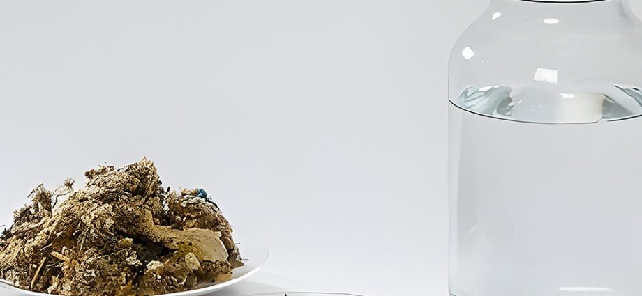 recycling-automotive-shredder-residue-into-chemical-feedstock