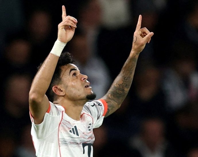 bayern-munich-upset-psg-as-diaz-scores-two-goals-in-champions-league