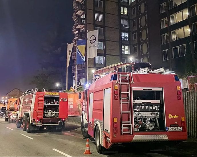 fire-at-a-retiree-nursing-home-in-bosnia-kills-ten-people,-media-reports-say