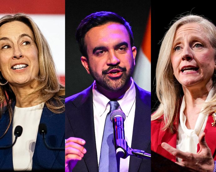 key-takeaways:-the-traitor-looms-over-every-race,-while-democrats-win-on-the-economy