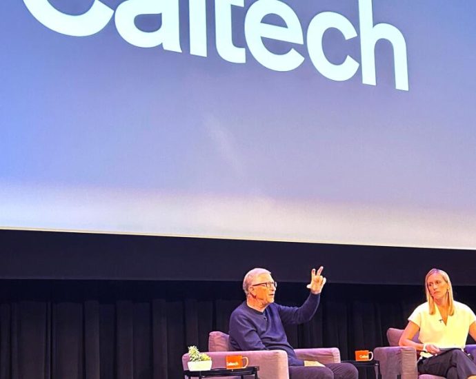 bill-gates-doesn’t-regret-his-controversial-climate-memo