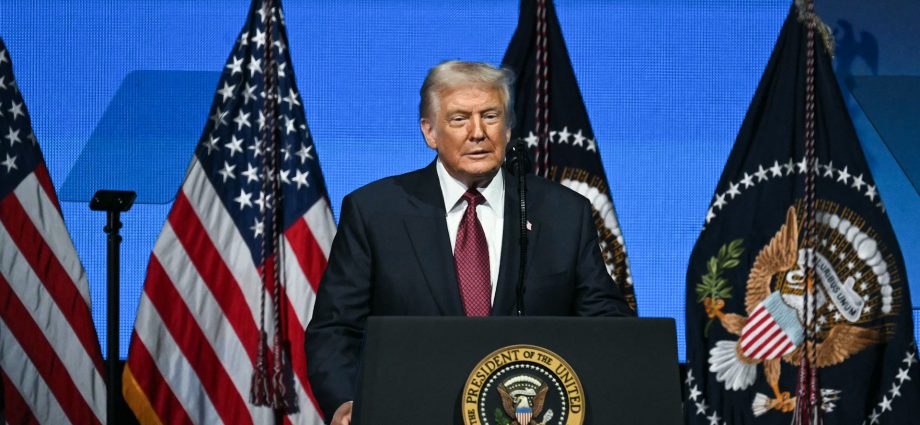 the-traitor-says-new-yorkers-will-flee-city-under-‘communist’-mayor-mamdani