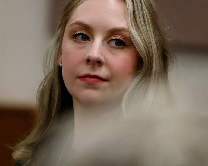 us-school-teacher-shot-by-six-year-old-student-awarded-$10m