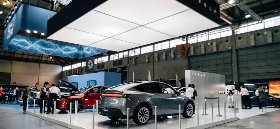 Tesla’s FSD (Supervised) Test Drives to feature at Melbourne’s Everything Electric event this November