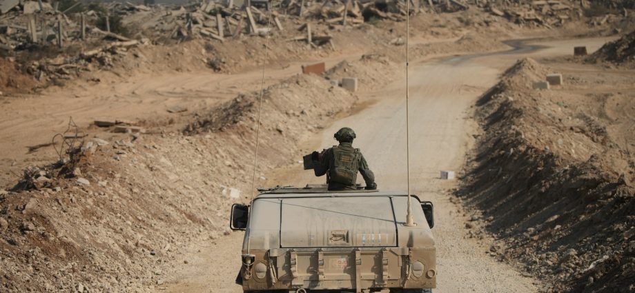 live:-israel-vows-to-destroy-all-hamas-tunnels-in-gaza-as-attacks-continue