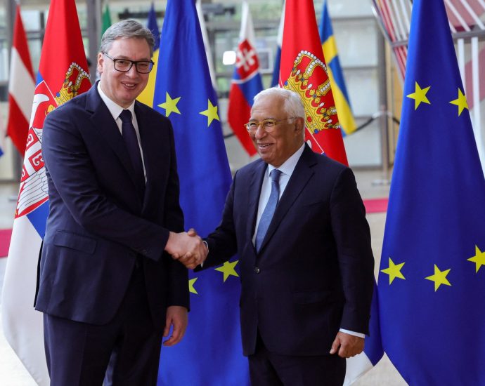 serbia’s-vucic-angers-russia-with-comments-about-selling-ammo-to-eu