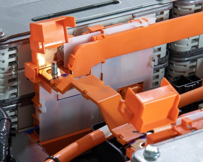 dielectric-manufacturing-expands-ev-bus-bar-production-with-ems-industrial-acquisition