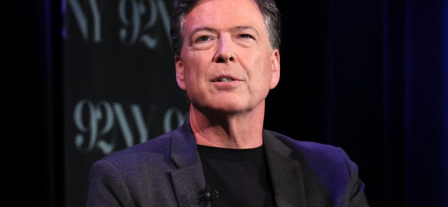 the-detail-that-could-undermine-doj’s-main-argument-in-comey-case