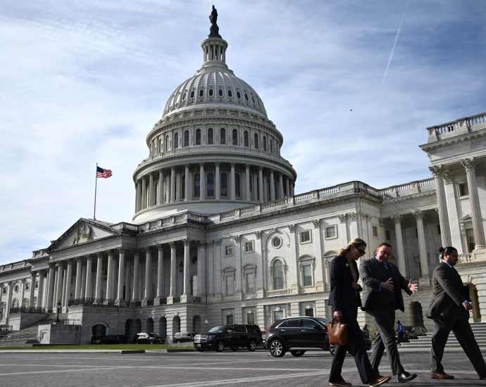 republicans-swat-down-democratic-offer-to-end-us-government-shutdown