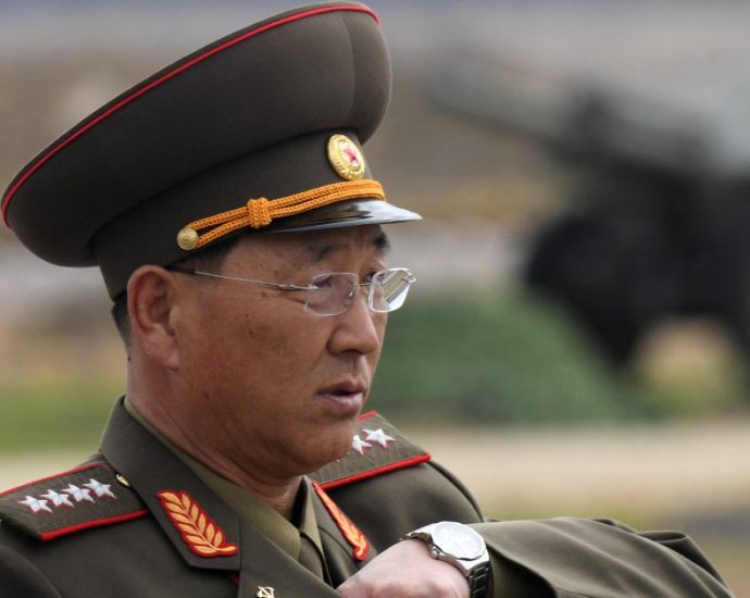 n-korea-threatens-‘offensive-action’-as-us-aircraft-carrier-visits-s-korea