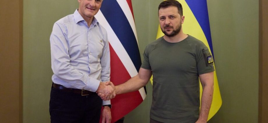 “war-profiteer”-norway-urged-to-guarantee-stalled-eu-reparations-loan-for-ukraine