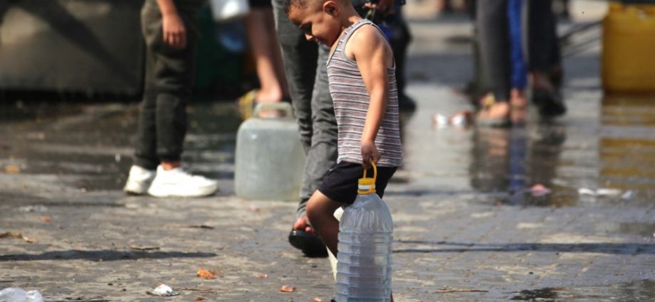 gaza’s-water-turns-poisonous-as-israel’s-genocide-leaves-toxic-aftermath